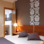 فندق كاتالونيا 2*