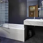 كاتالونيا 2*